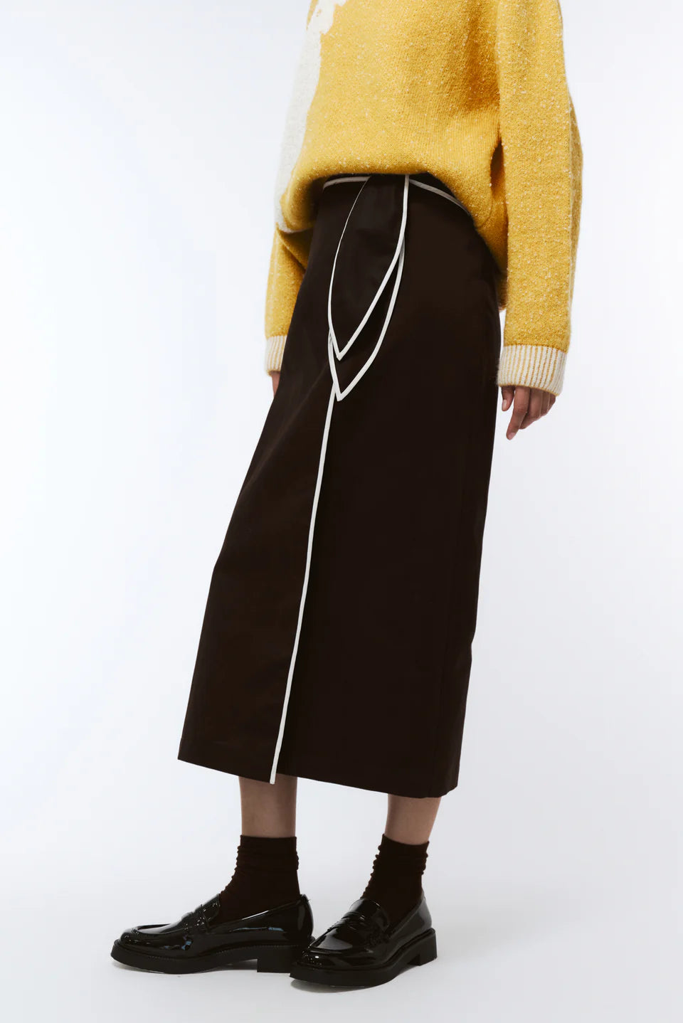 MAGANGUE SKIRT IN CHOCOLATE