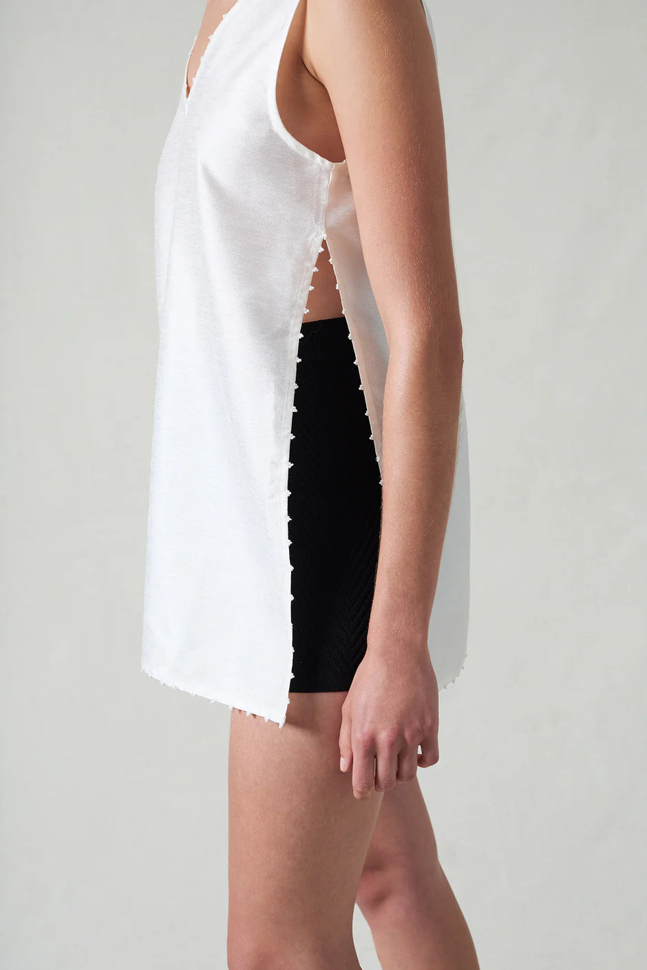 EXAGERATED DUPIONI TANK WHITE