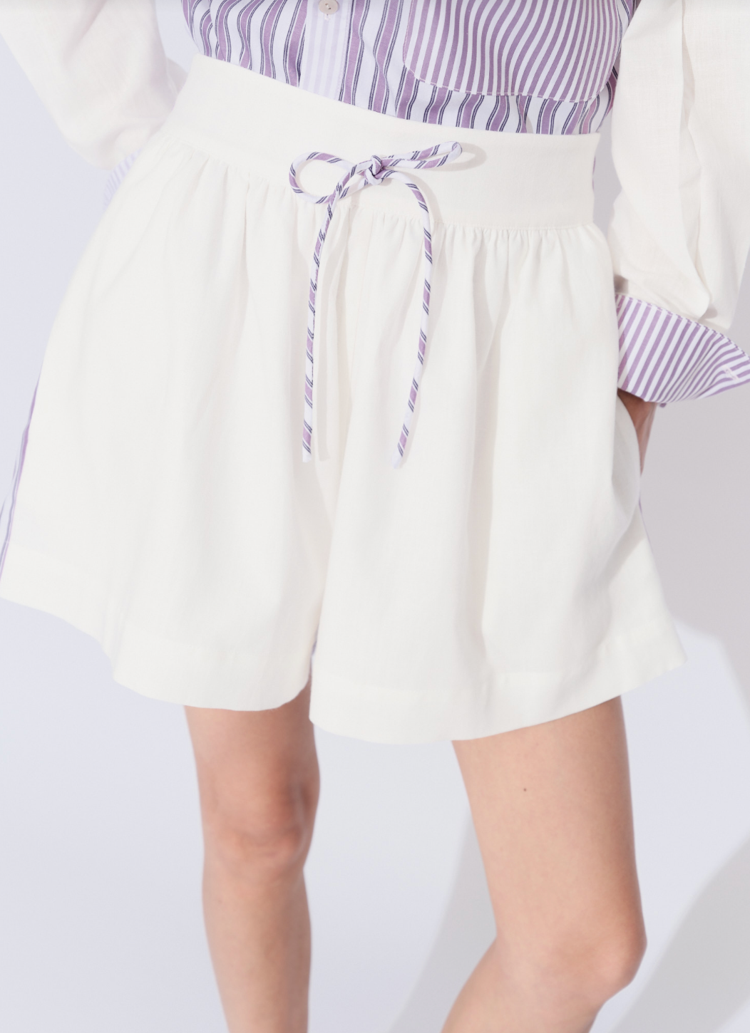 PACHUCA SHORT - LILAS