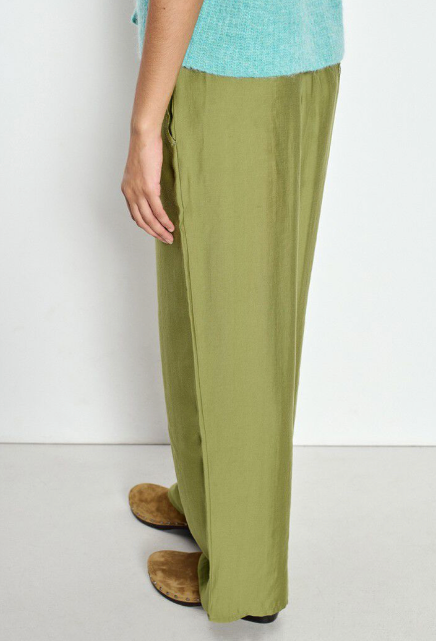 YSOLI PANTS - CROCODILE