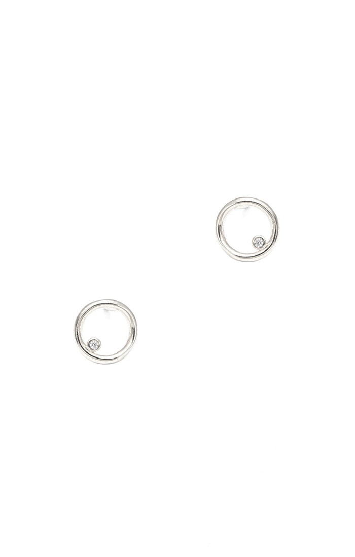 HOLLOW CIRCLE EARRINGS - SILVER